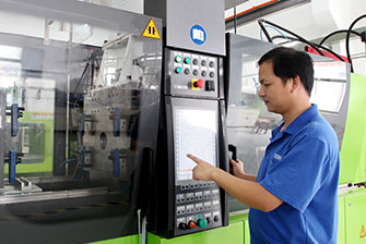 LSR Injection Molding Machine